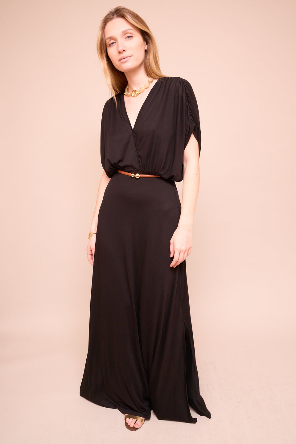 Robe Apolyte Noir - Image 4