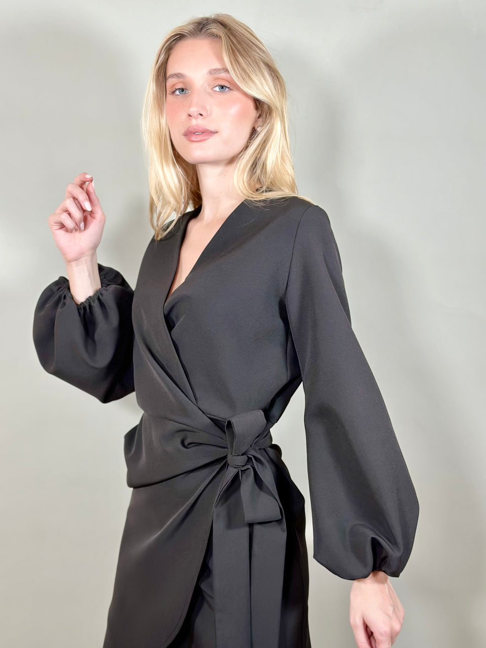 Robe Saphir Noir - Image 3