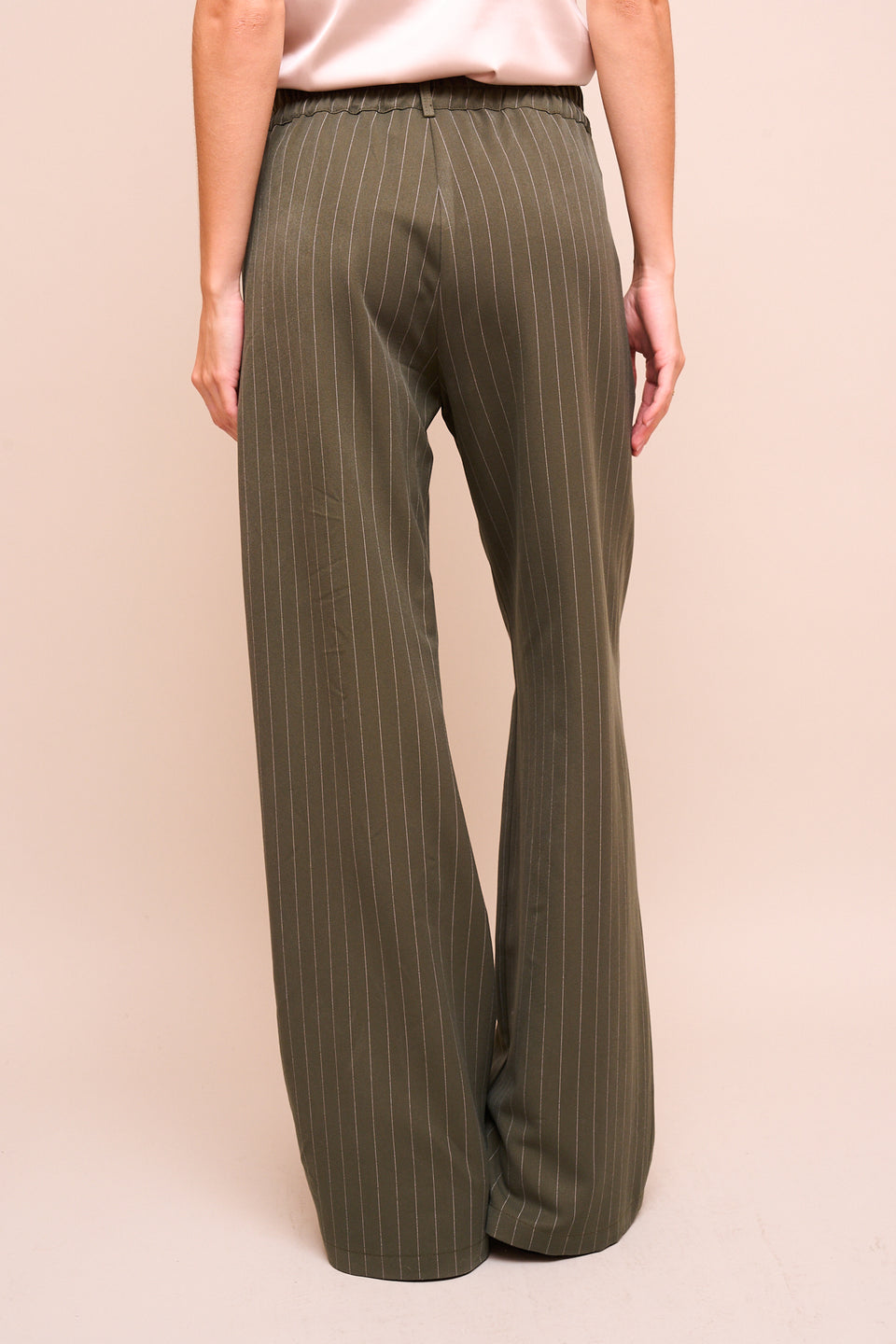 Pantalon FREDERIC Kaki rayé - Image 3