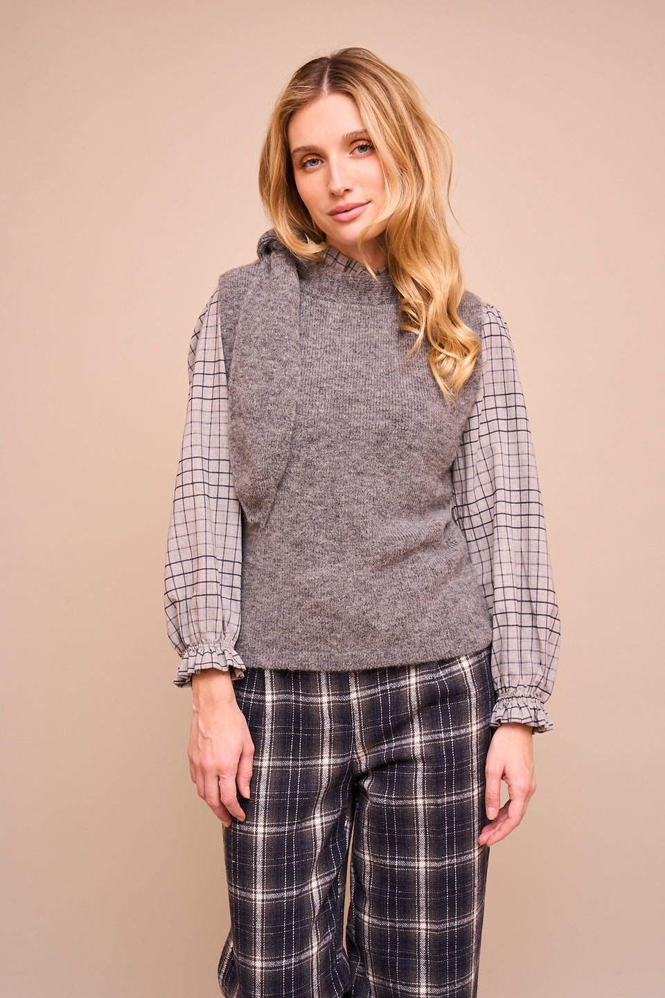 Pull Labiani Gris - Image 6