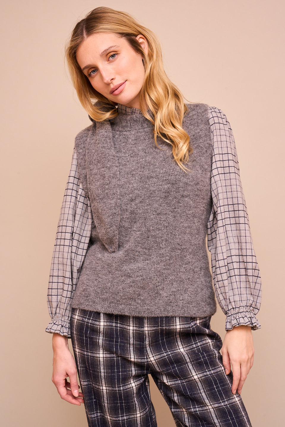 Pull Labiani Gris - Image 1