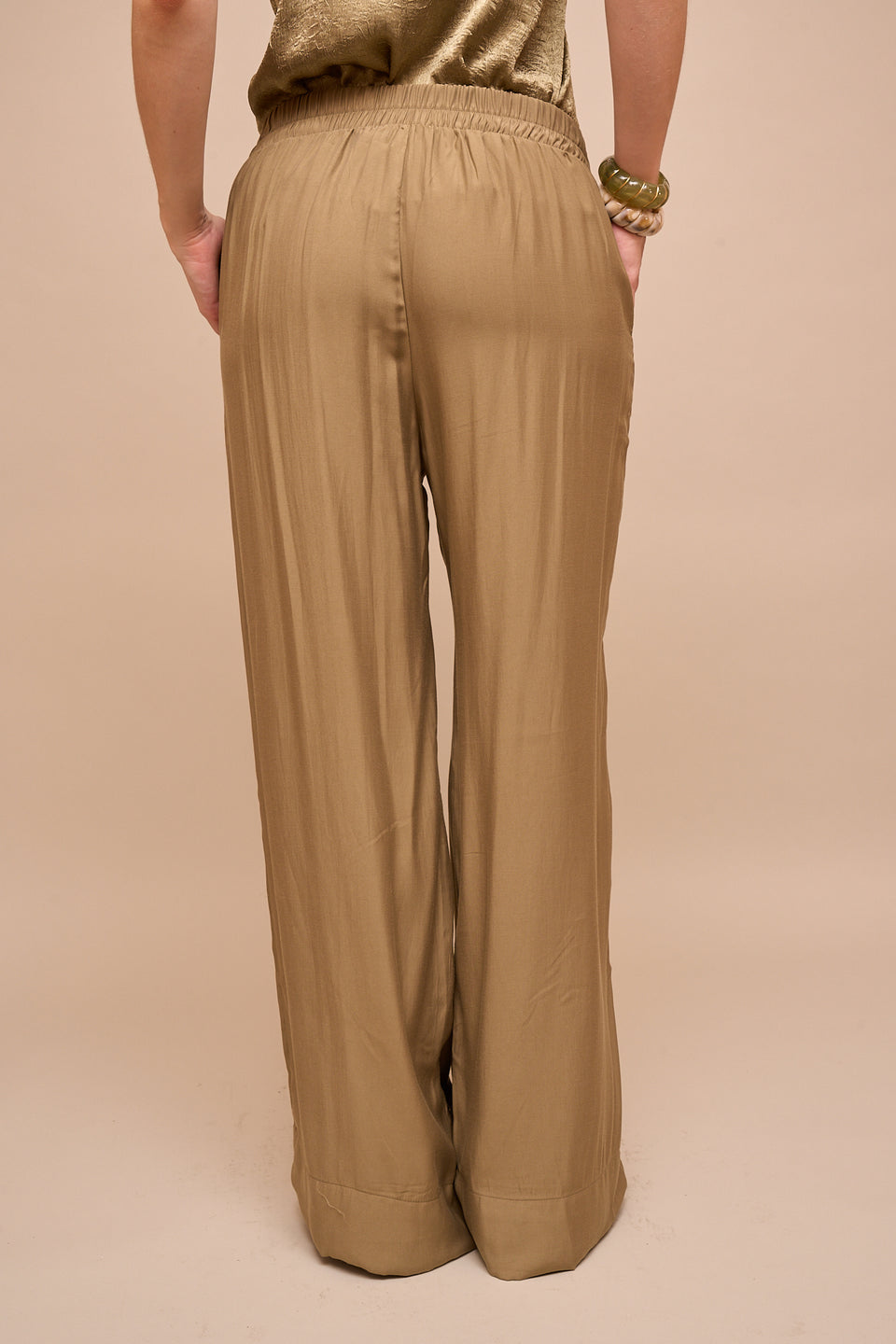 Pantalon Prunella Kaki - Image 6